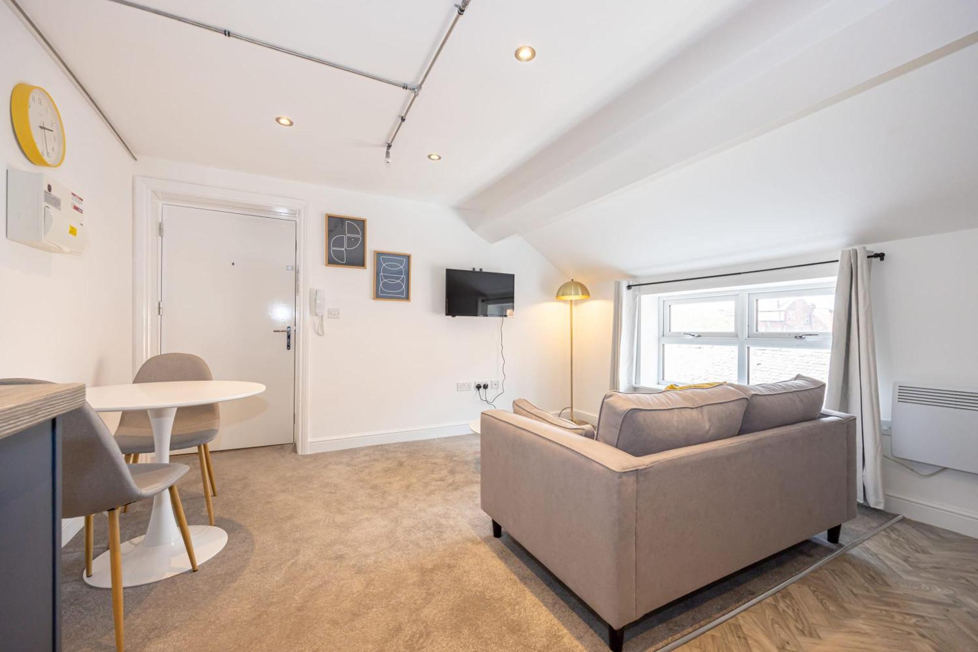 Beautiful 1 Bed 20Mins To Central Manchester Bolton Eksteriør billede