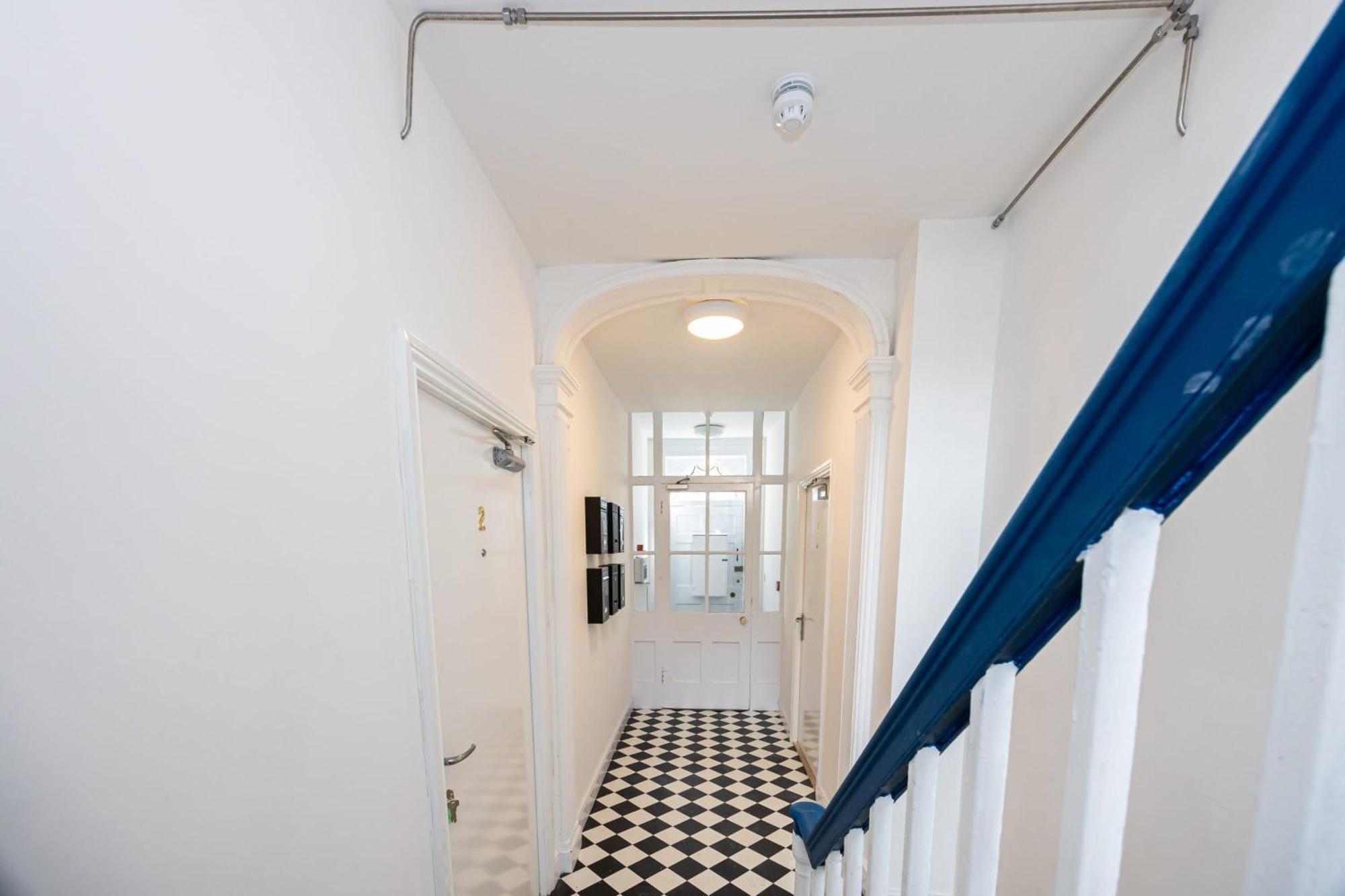 Beautiful 1 Bed 20Mins To Central Manchester Bolton Eksteriør billede