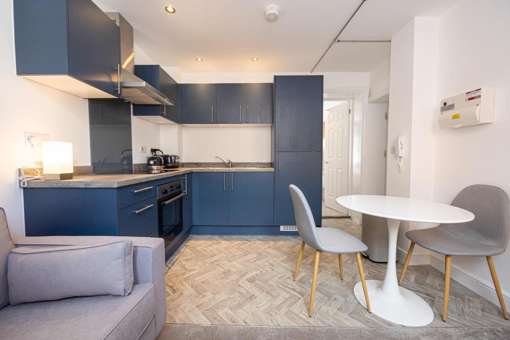 Beautiful 1 Bed 20Mins To Central Manchester Bolton Eksteriør billede