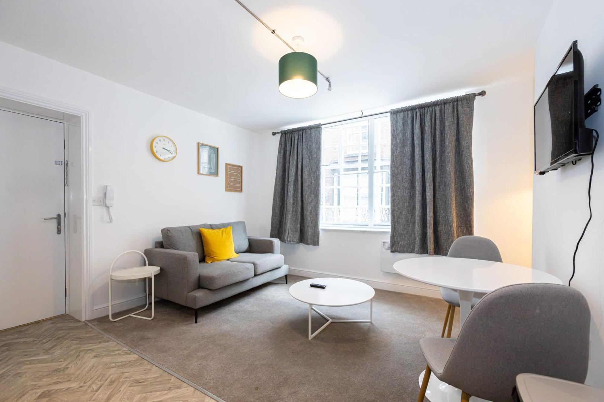 Beautiful 1 Bed 20Mins To Central Manchester Bolton Eksteriør billede